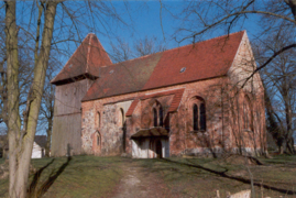 Kirch-Mulsow-700-06-Kirche-2002.png